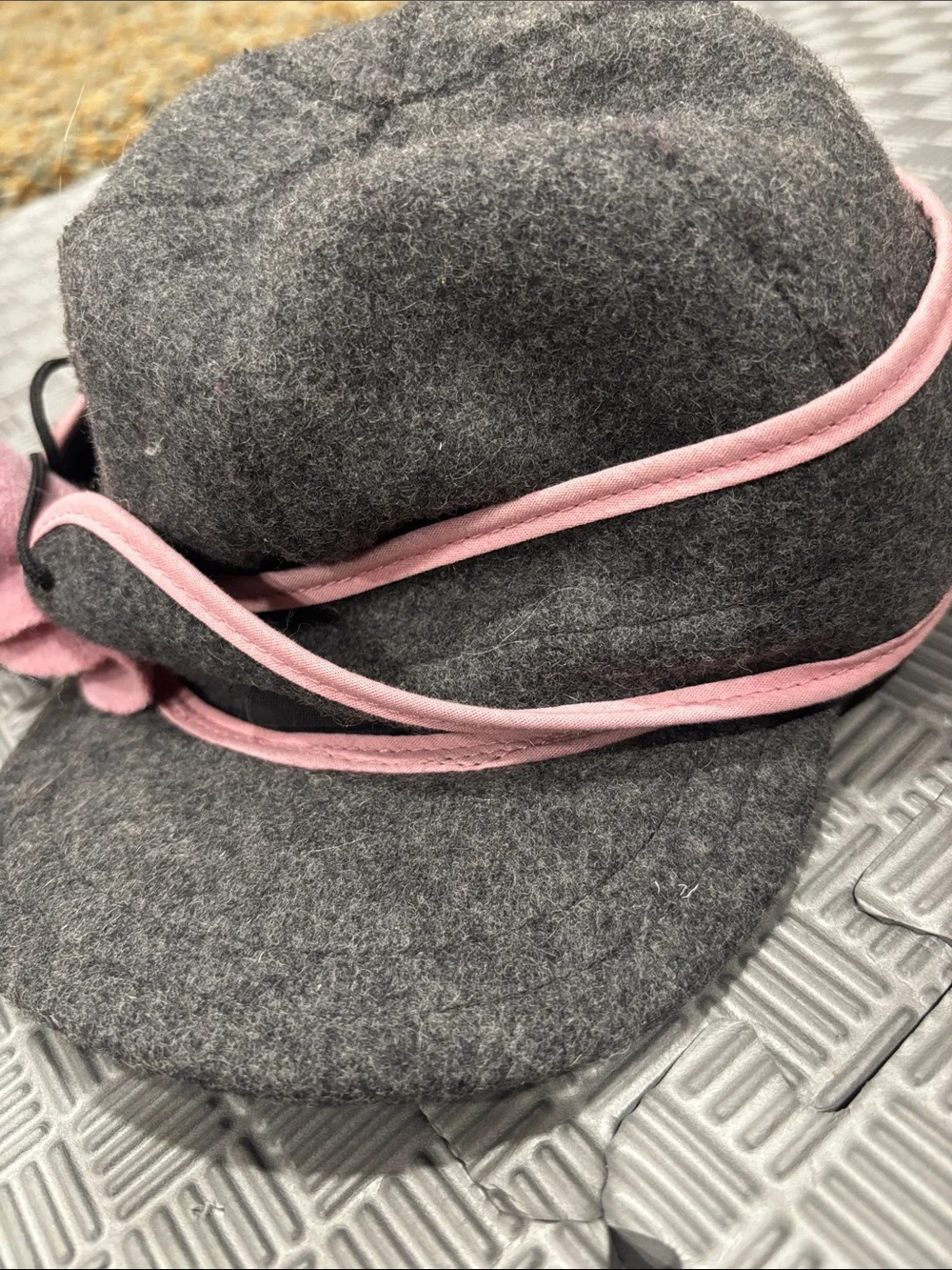 Wool Blend Gray Cap with Pink Flower Accent